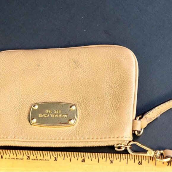 Michael Kors Beige Leather Wristlet Wallet | Small Designer Card Holder - Picture 15 of 16
